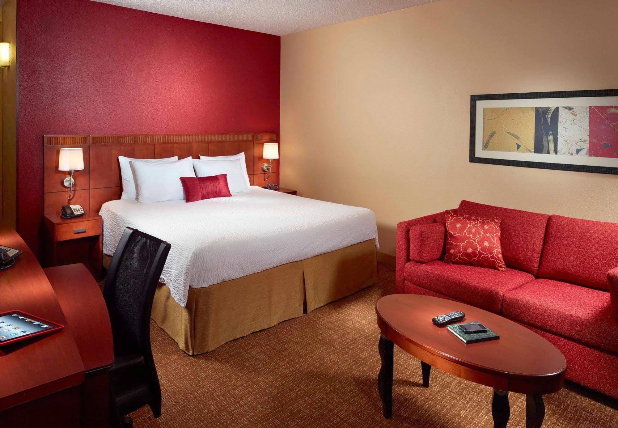 Courtyard By Marriott West Palm Beach Exterior photo
